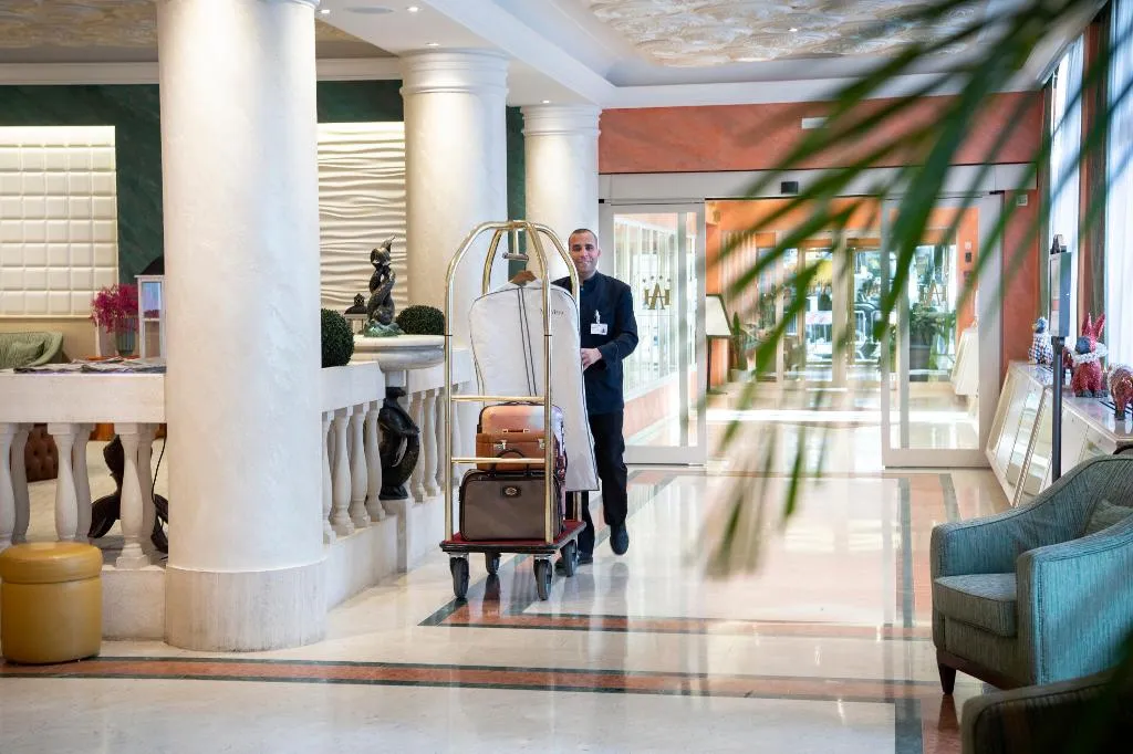 Lobby, Grand Hotel Adriatico, Florence