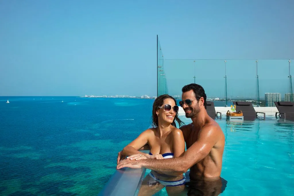 Pool, Dreams Vista Cancun Golf & Spa Resort, Cancun Area