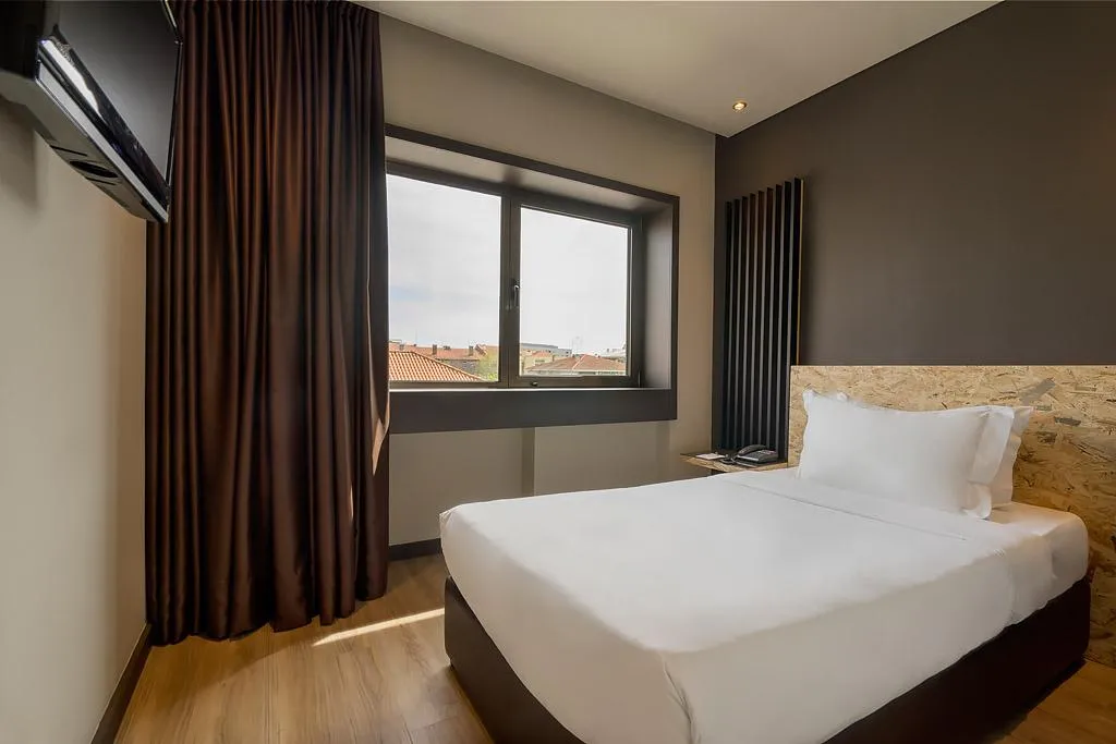 Room, HF Ala Sul, Porto