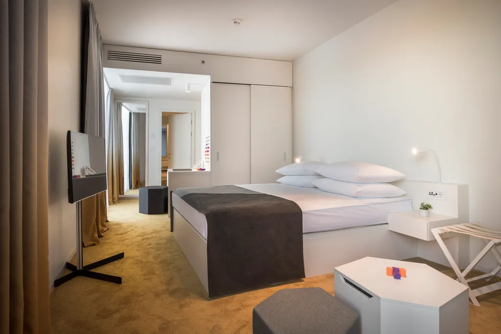 DOUBLE CLASSIC Room, Family Hotel Amarin by Maistra Select, Istria