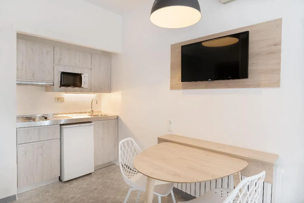 STUDIO STANDARD Room, Sol Lunamar Palmanova Apartamentos, Majorca