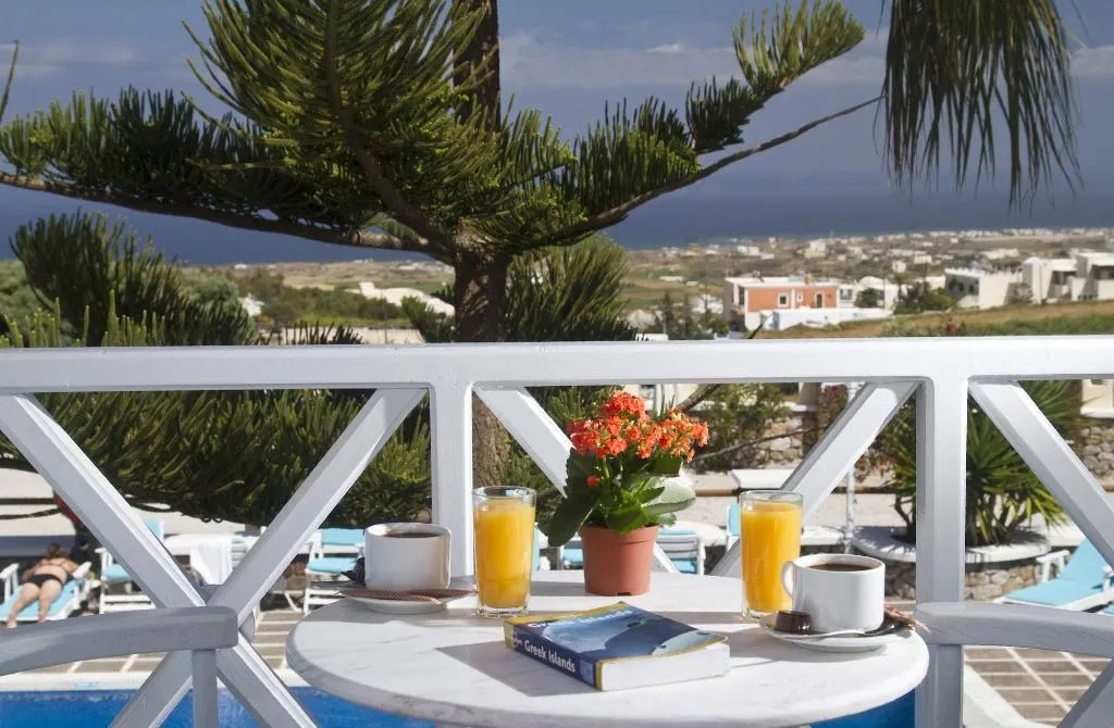 Room, Golden Star, Santorini