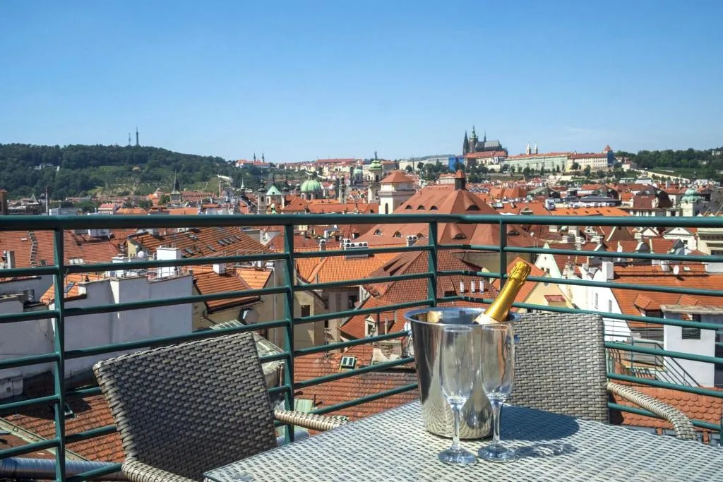 STUDIO KING SIZE BED Room, Residence Leon D'Oro, Prague