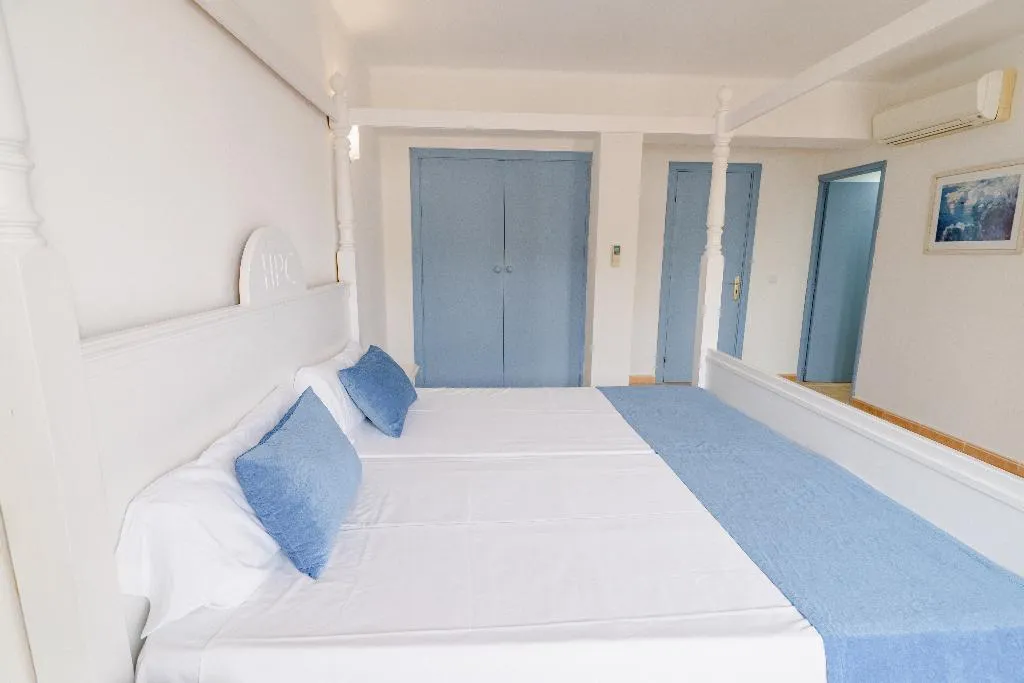 DOUBLE SINGLE USE STANDARD Room, HPC Portocolom, Majorca