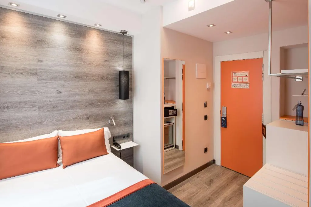 Room, Catalonia Mikado, Barcelona