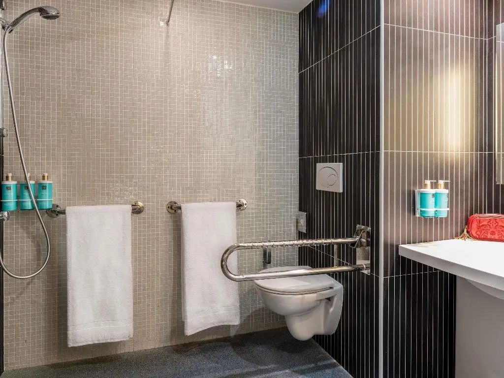 Room, Novotel Suites Malaga Centro, Costa Del Sol