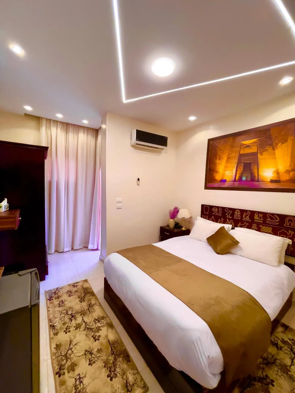 DOUBLE DELUXE WITH BALCONY Room, Nemes Pyramids View Inn, Cairo