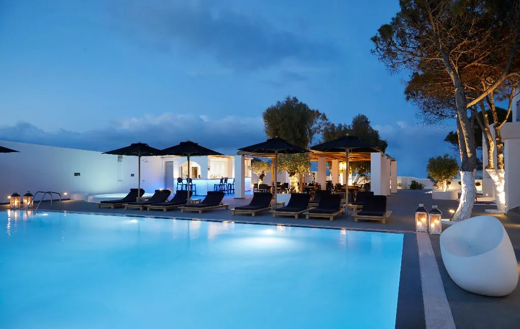 SUITE EXECUTIVE GARDEN VIEW Room, Kalisti Hotel & Suites, Santorini