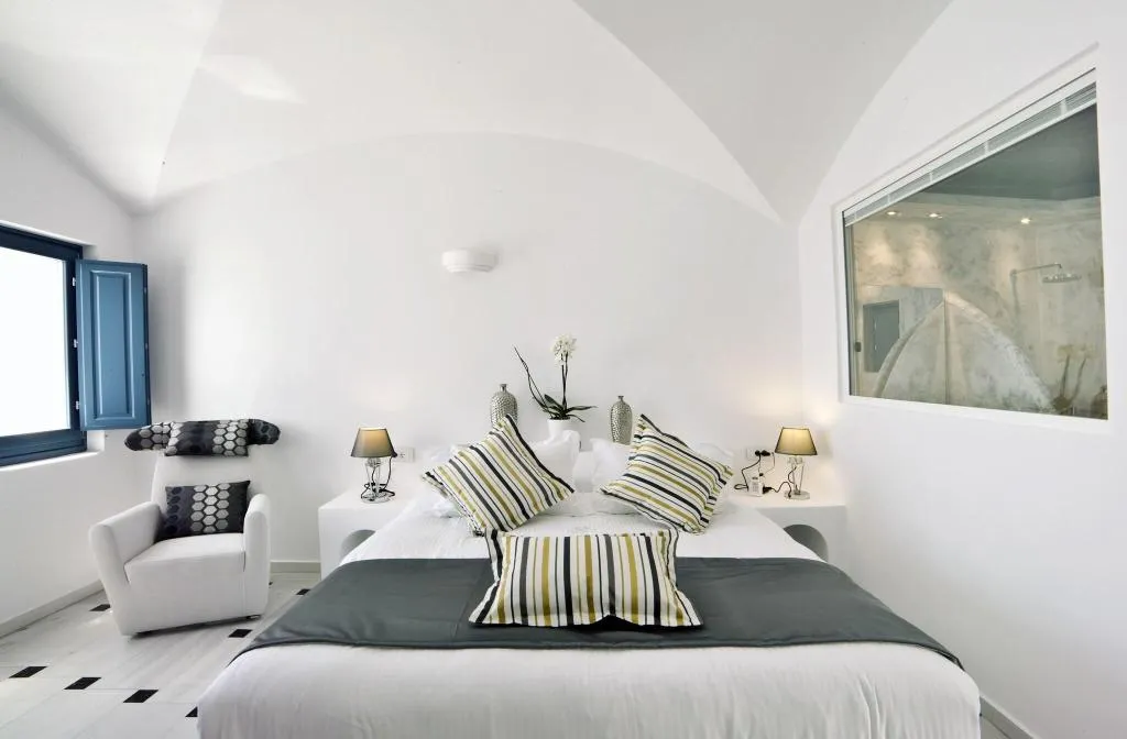 SUITE POOL VIEW KING BED Room, Anteliz Hotel And Suites, Santorini