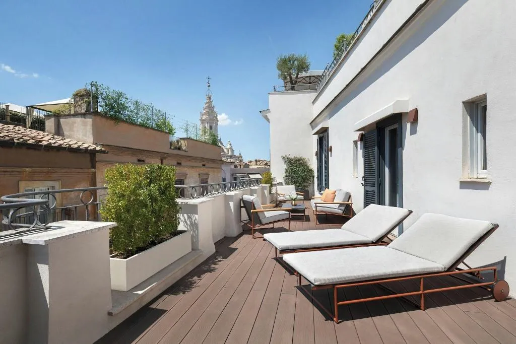 JUNIOR SUITE KING BED ONE BEDROOM  Room, The Pantheon Iconic Rome Hotel, Rome