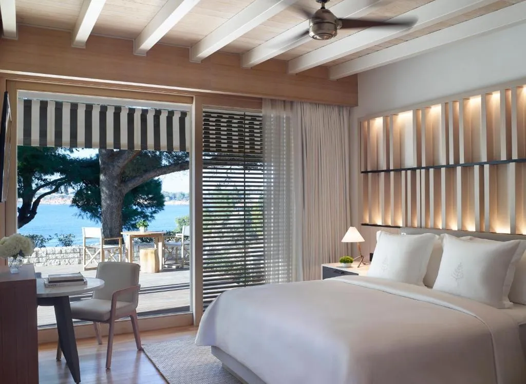 SUITE SEA VIEW Room, Four Seasons Astir Palace Hotel Athens, Athens
