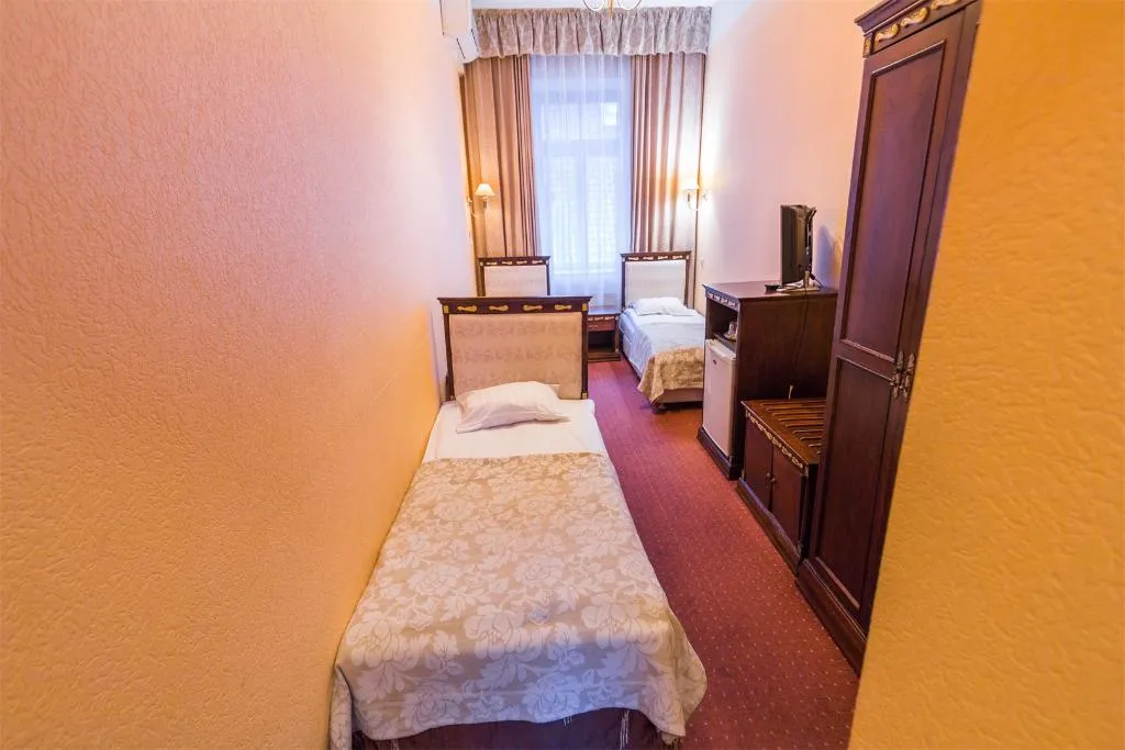TRIPLE STANDARD Room, Garden Palace, Riga