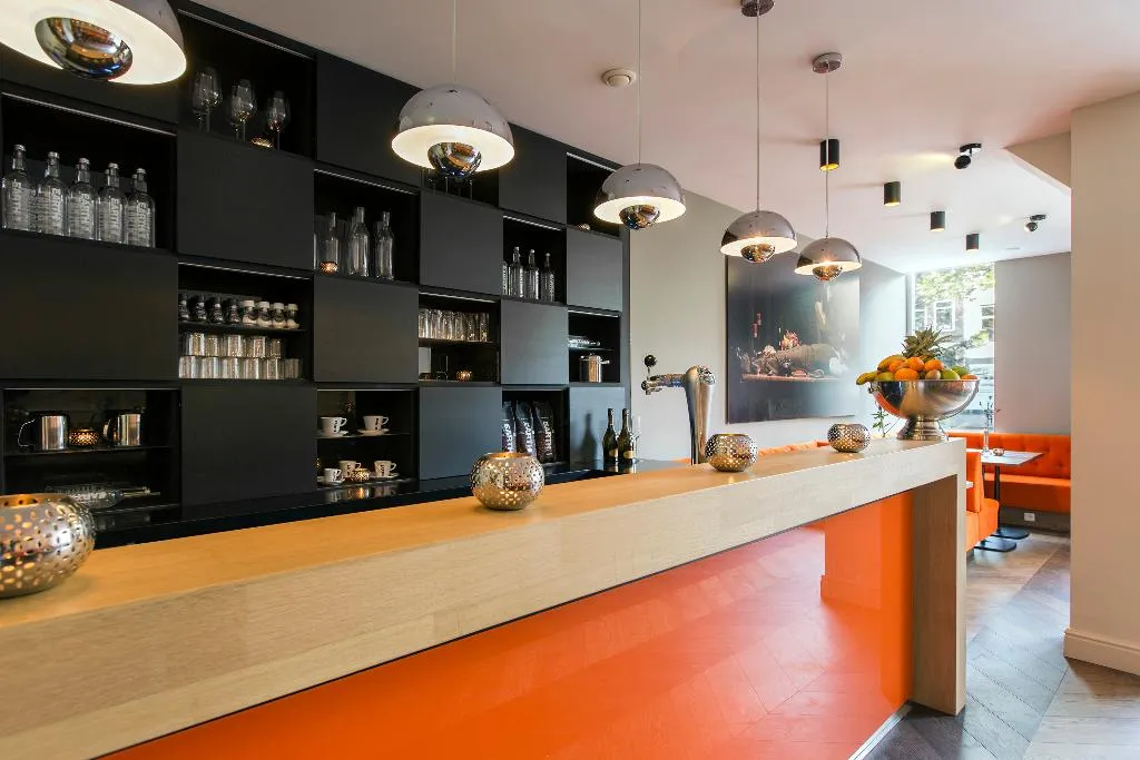 Bar, Amsterdam Canal Hotel, Amsterdam