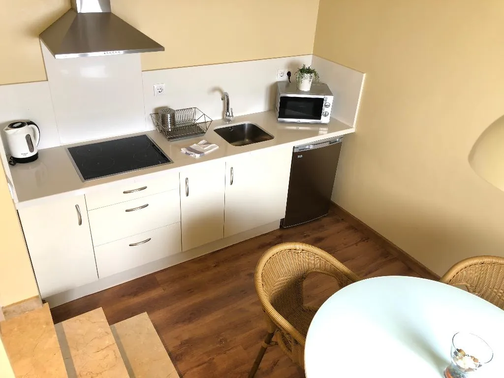 APARTMENT TWO BEDROOMS Room, Life Apartments San Vicente, Seville