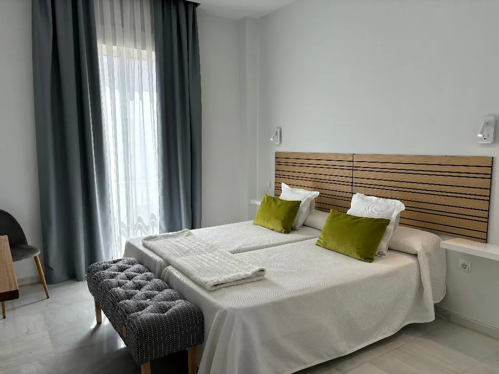 DOUBLE SINGLE USE STANDARD Room, Lince, Andalucia