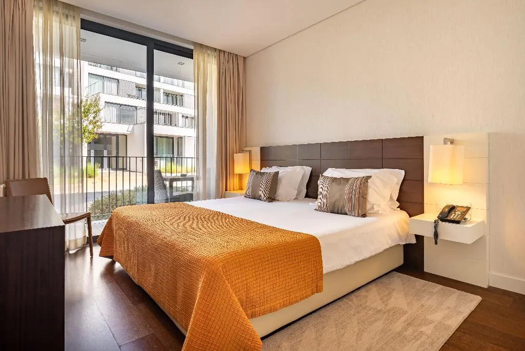 SUITE WITH BALCONY Room, Monchique Resort and Spa, Algarve
