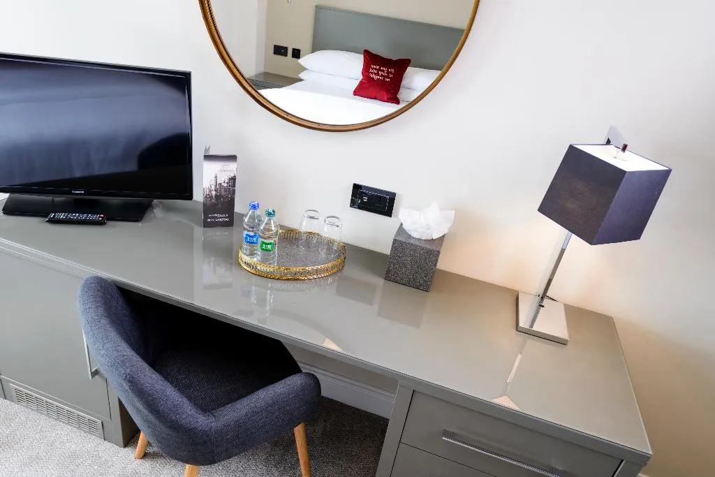 TWIN STANDARD Room, The Metropole Hotel Cork, Cork