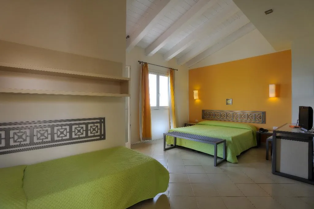 QUADRUPLE SUPERIOR Room, Sikania Resort & SPA Hotel, Catania