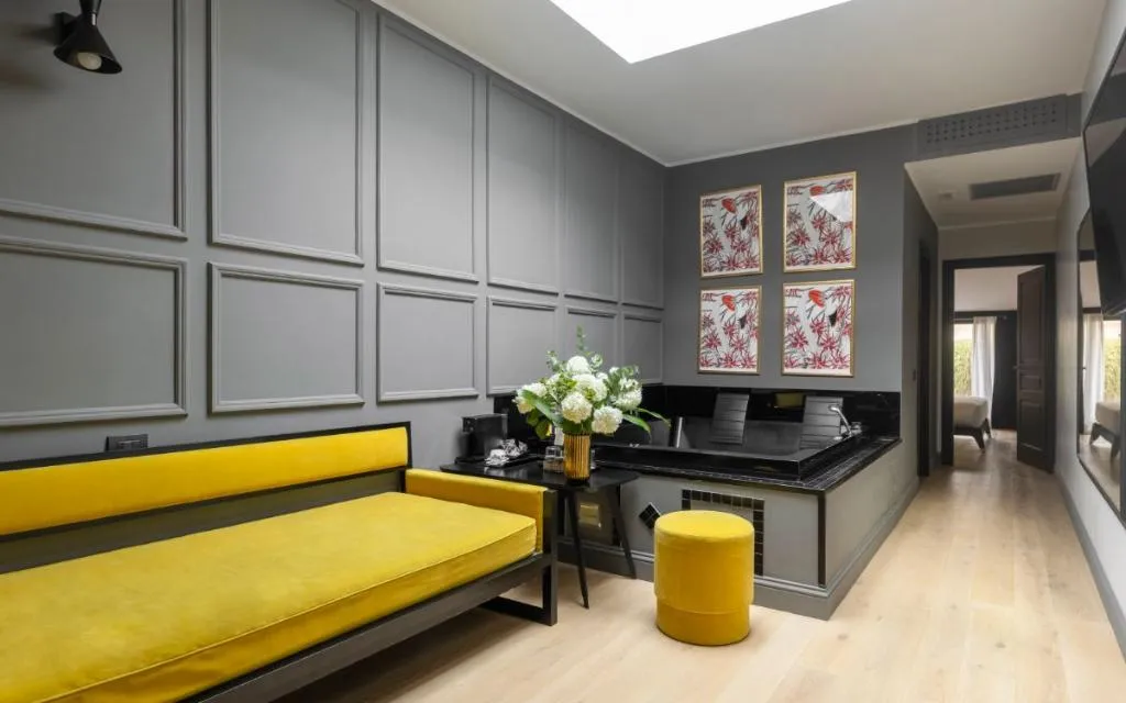 SUITE WITH TERRACE Room, Roma Luxus Hotel, Rome