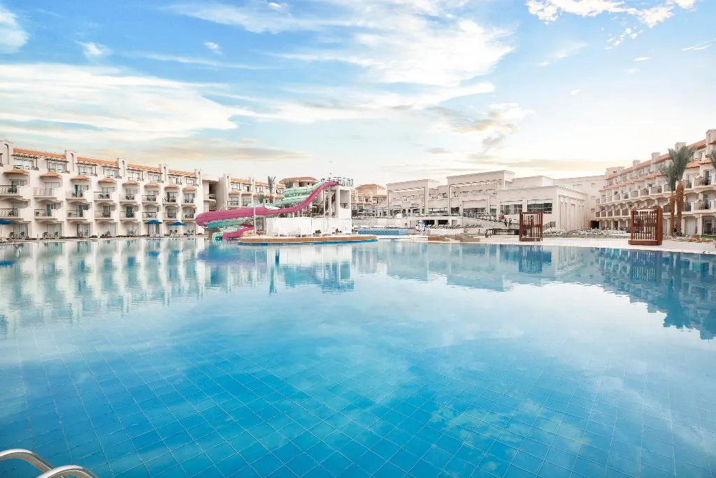 Restaurant, The V Luxury Resort Sahl Hasheesh, Red Sea Riviera