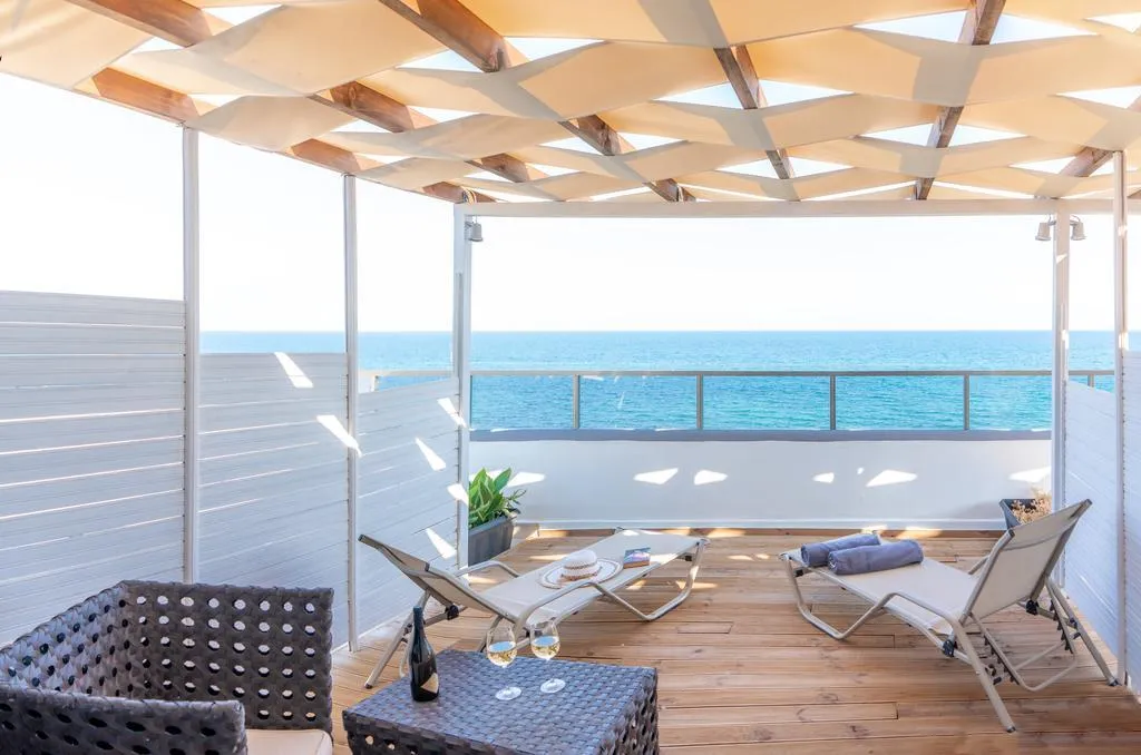 DOUBLE STANDARD Room, Paralia Beach Boutique Hotel, Thessaloniki