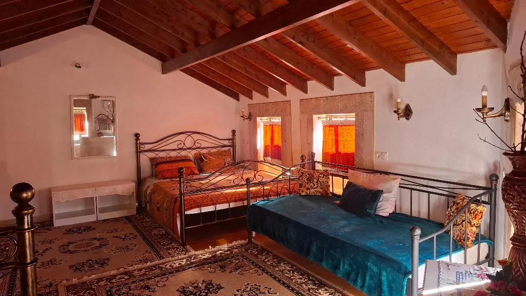APARTMENT THREE BEDROOMS ONE BATHROOM Room, Castellino Studios, Rhodes