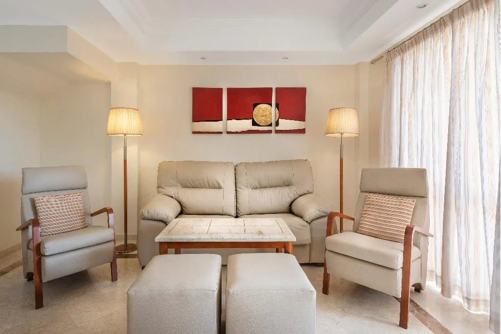 VILLA TWO BEDROOMS Room, Colina del Paraiso, Costa Del Sol