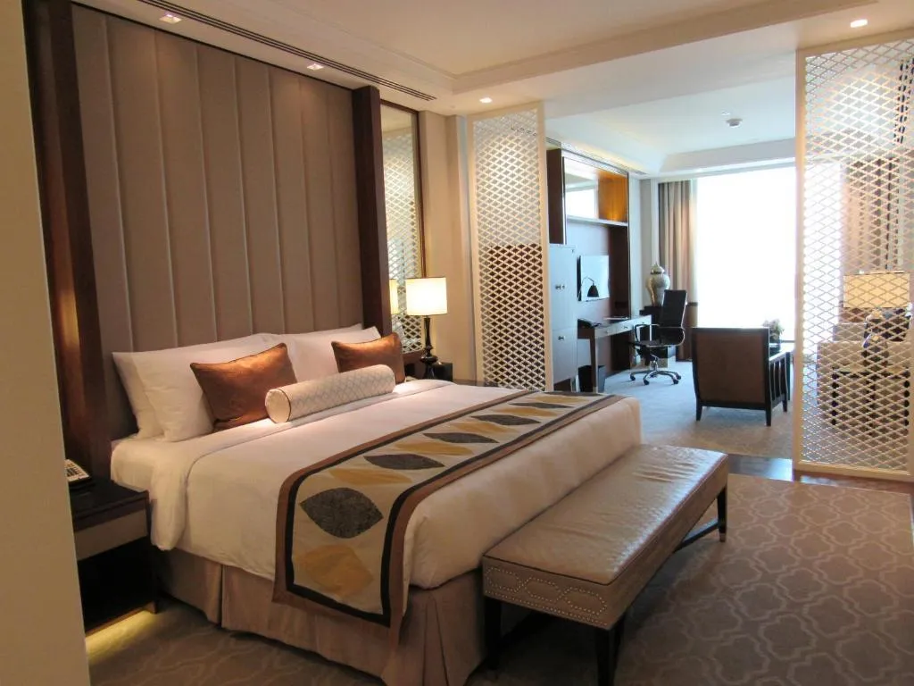 SUITE STANDARD Room, Taj Dubai, Dubai