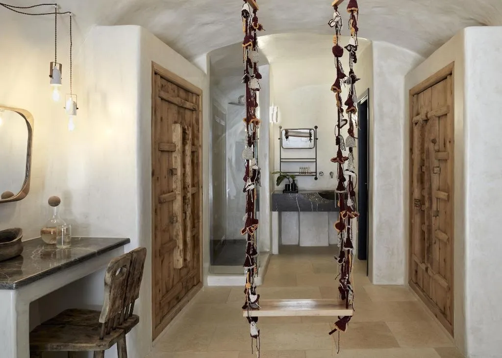 Room, White Pearl Cavalieri, Santorini