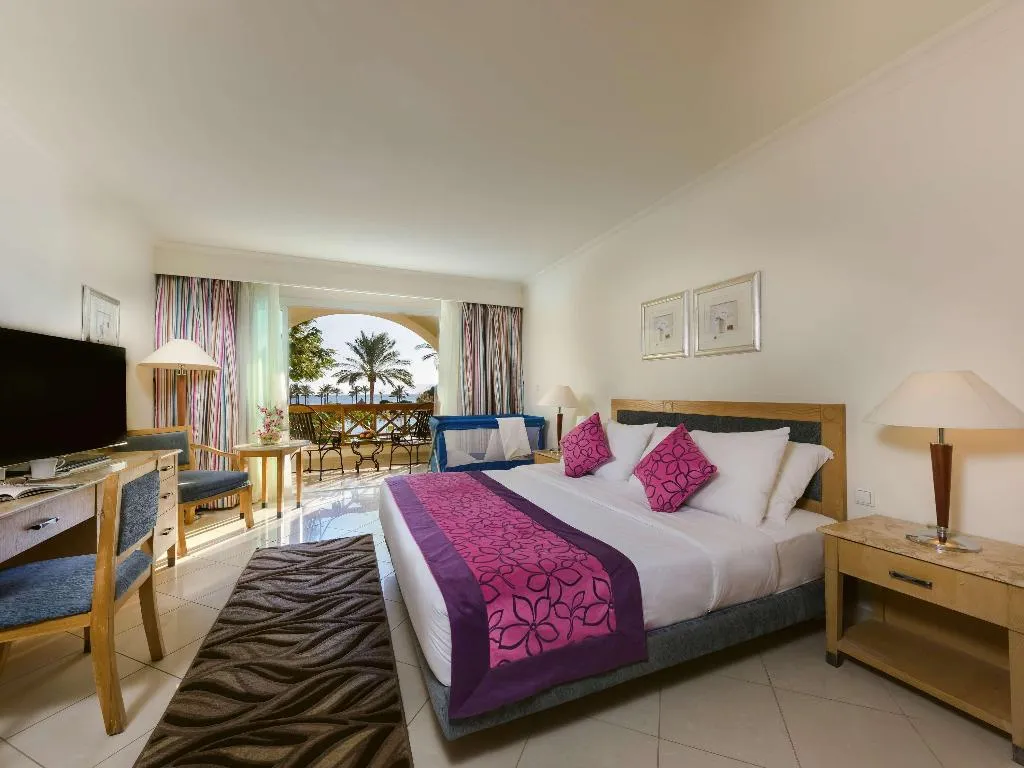 Room CLASSIC POOL VIEW Room, Movenpick Resort Taba, Red Sea Riviera