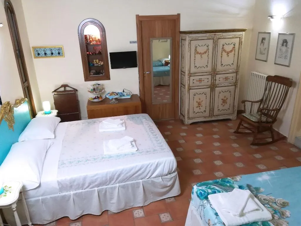 Room, B&B Vittorio Emanuele, Palermo