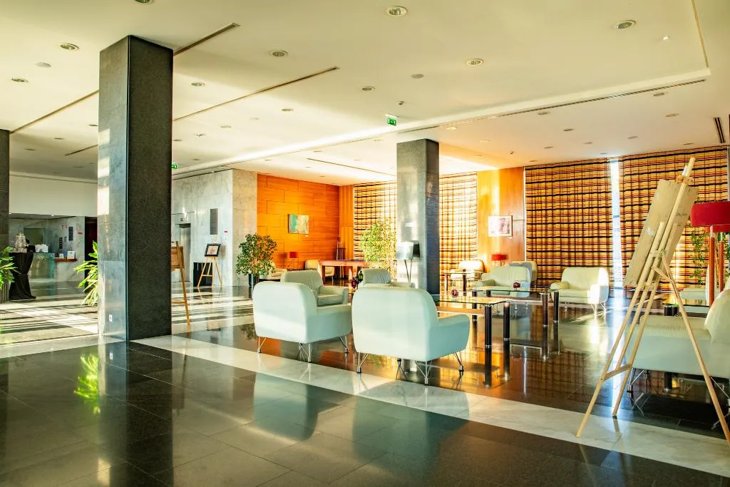 Lobby, VIP Executive Santa Iria Hotel, Lisbon