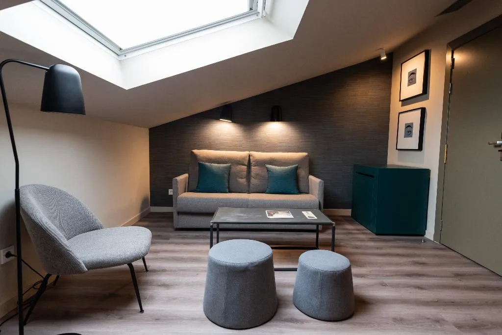 DOUBLE STANDARD Room, Atenea Rekord Suites, Barcelona