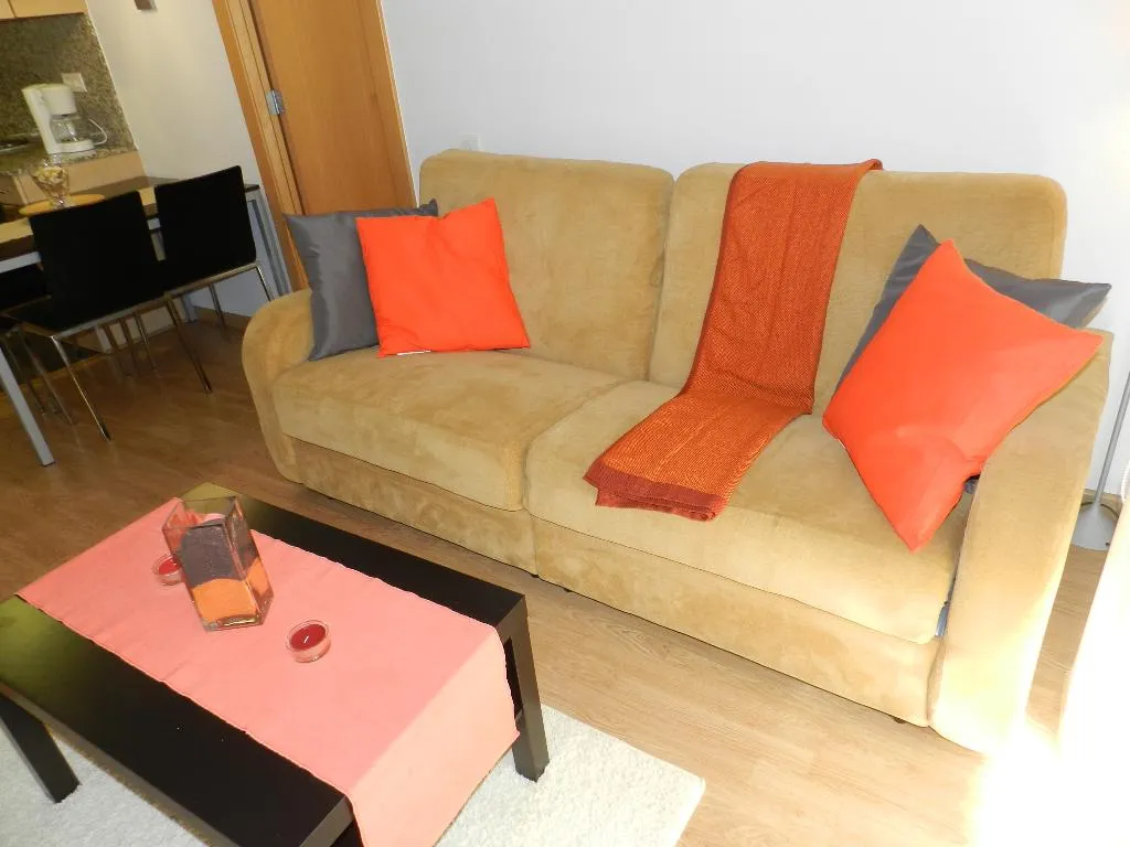 APARTMENT CAPACITY 3 Room, Travessera Parc Guell Apartamentos, Barcelona