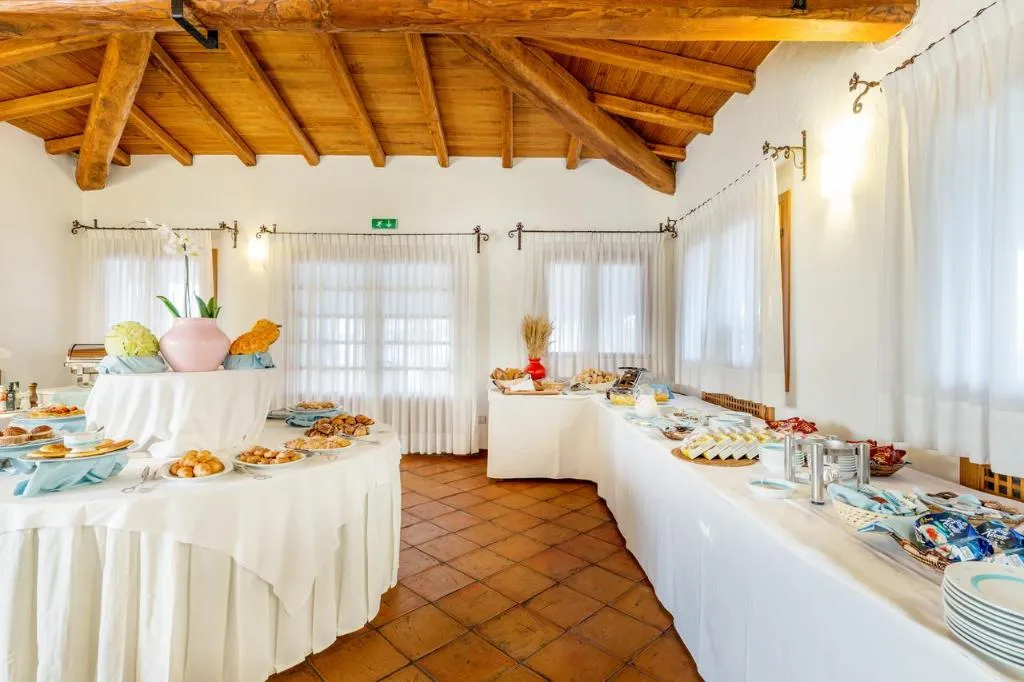 Restaurant, Sporting, Olbia