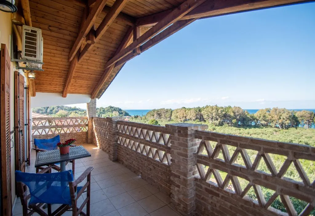FAMILY ROOM THREE BEDROOMS WITH VIEWS Room, Aeolos Zante Villas, Zante
