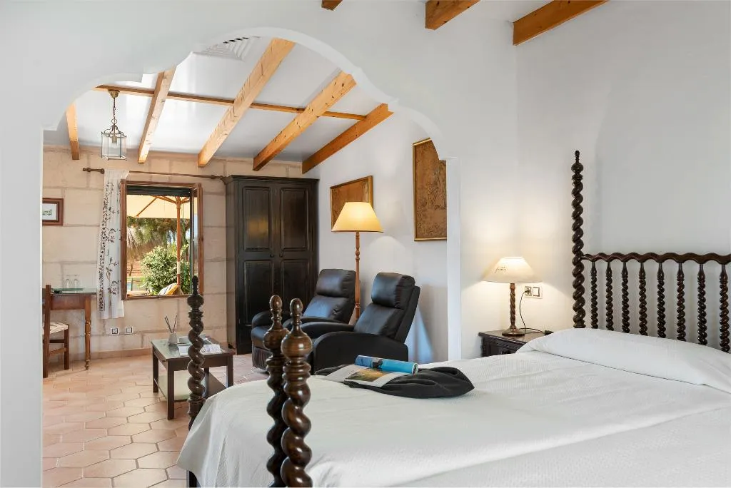 JUNIOR SUITE STANDARD Room, Can Canals, Majorca
