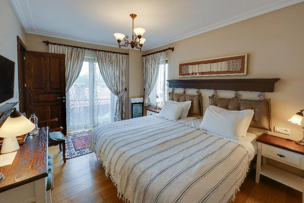 Double or Twin DELUXE GARDEN VIEW Room, Akanthus Hotel Ephesus, Izmir