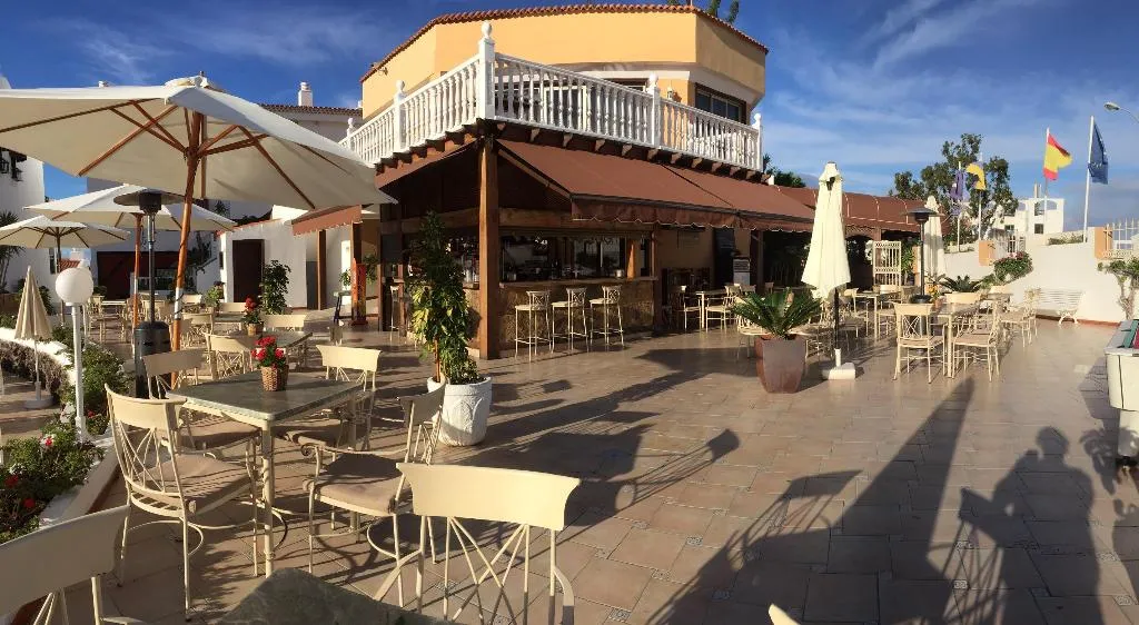 Bar, Neptuno Costa Adeje, Tenerife