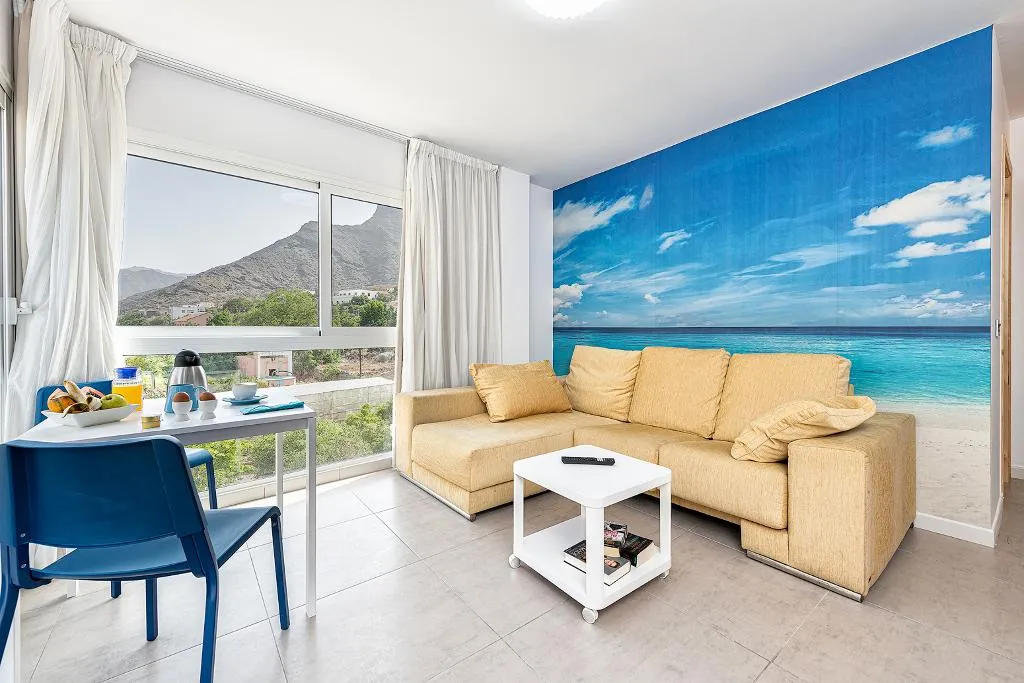 Room, Sol Mogán Suites, Gran Canaria