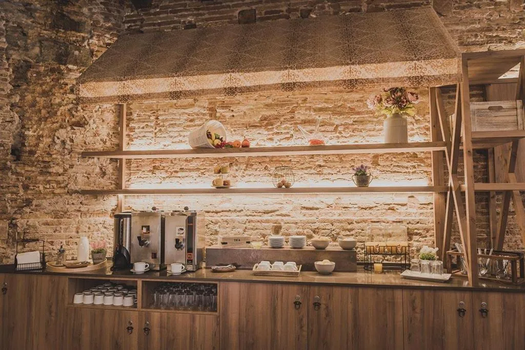 Restaurant, Hostal Mare Nostrum, Barcelona
