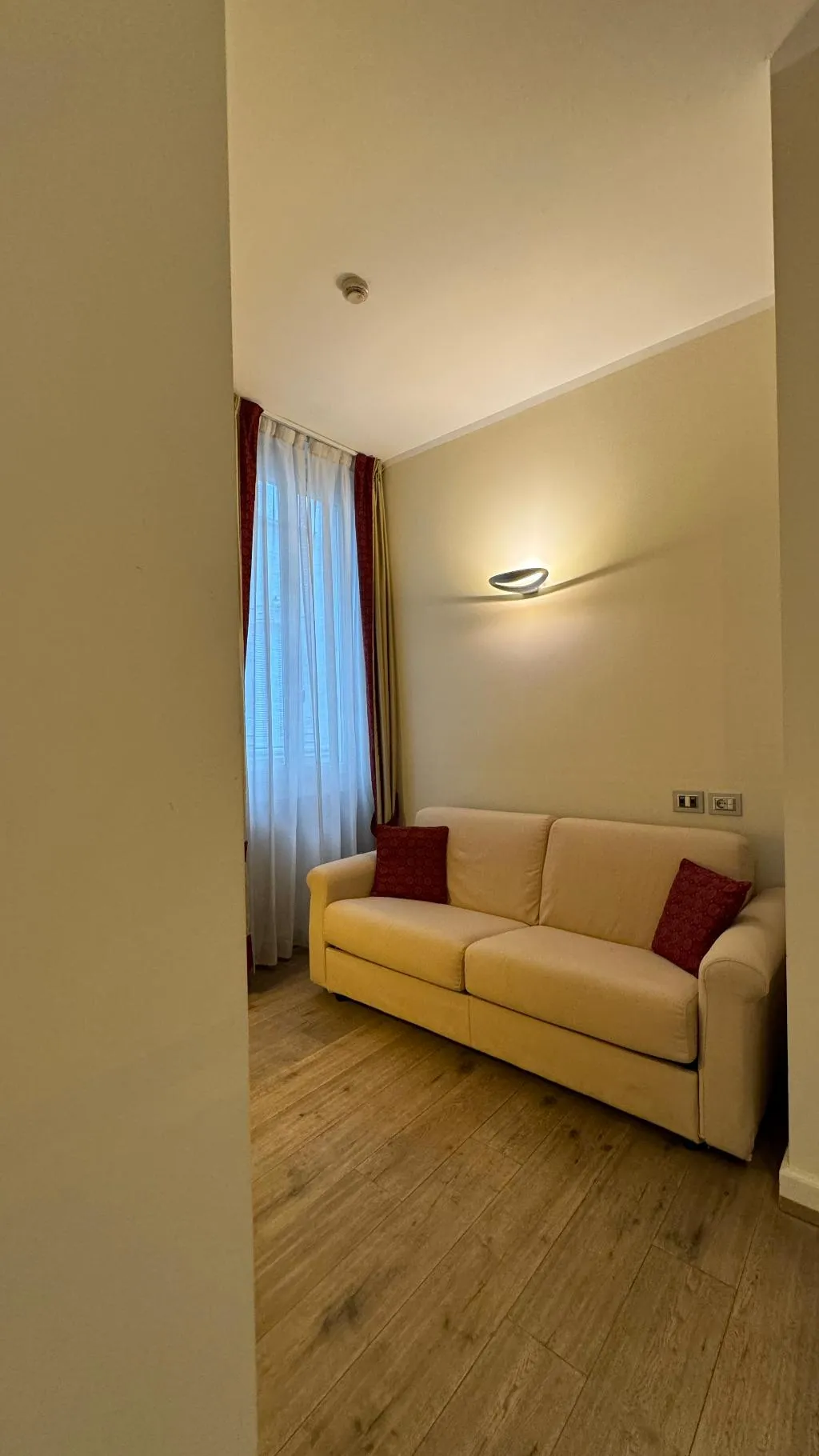 TRIPLE SUPERIOR Room, TownHouse 33, Milan