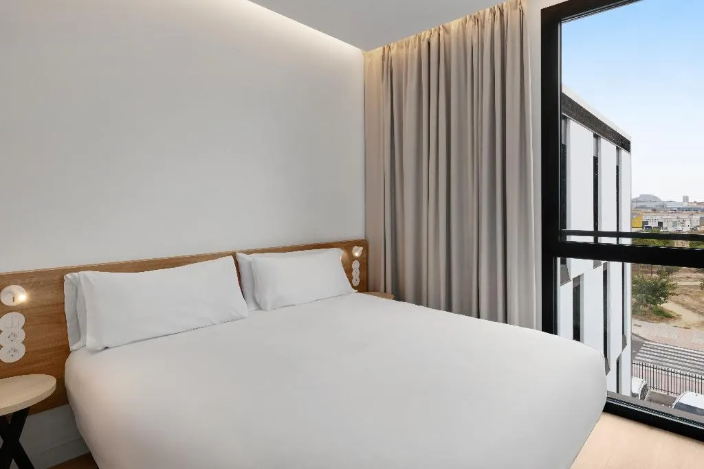 DOUBLE STANDARD Room, B&B HOTEL Alicante Aeropuerto, Costa Blanca