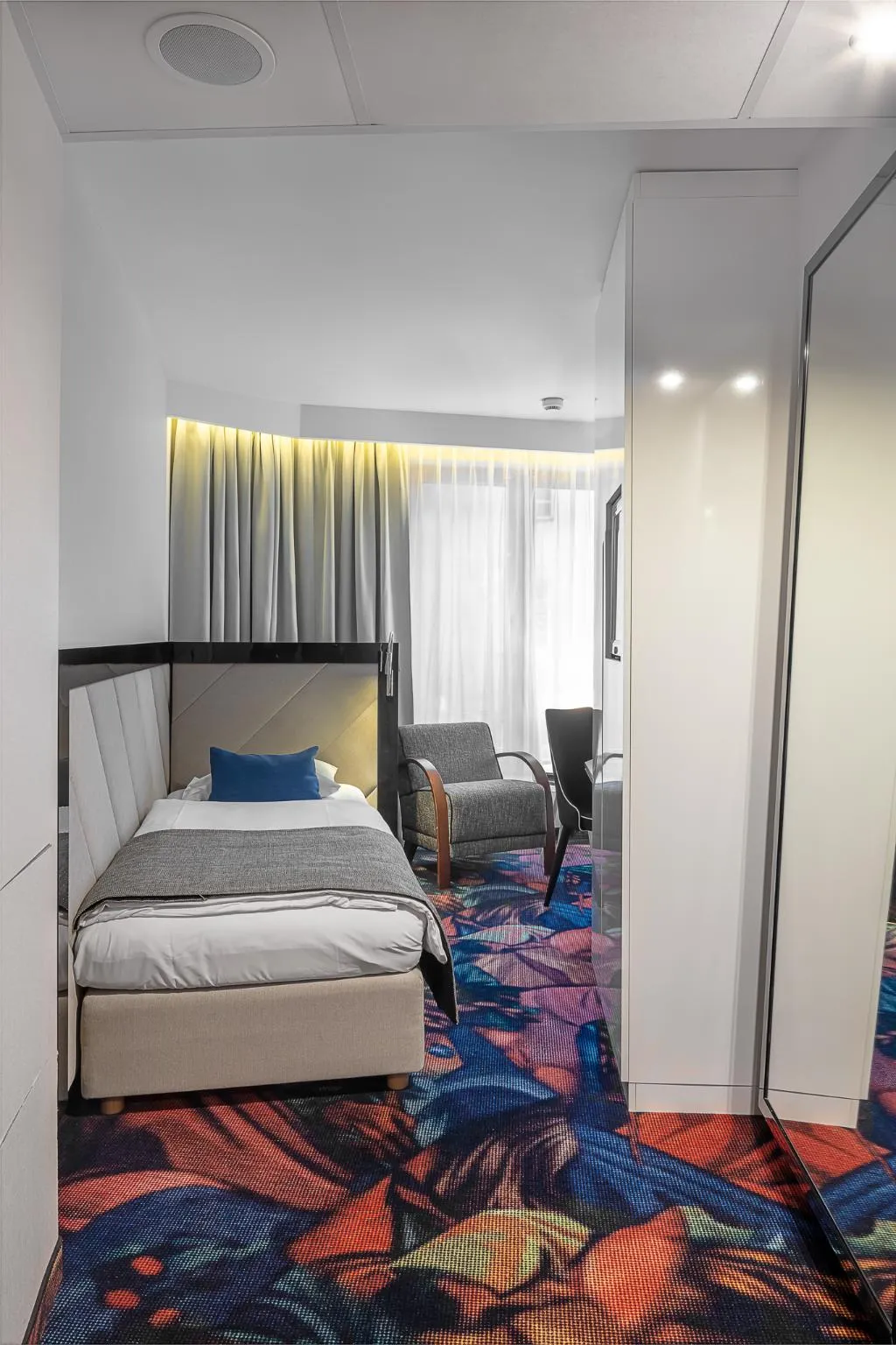 SINGLE CLASSIC Room, Inx Design Hotel, Krakow