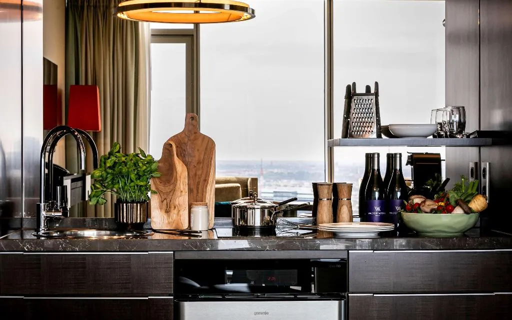 SUITE PREMIER Room, Waldorf Astoria Berlin, Berlin