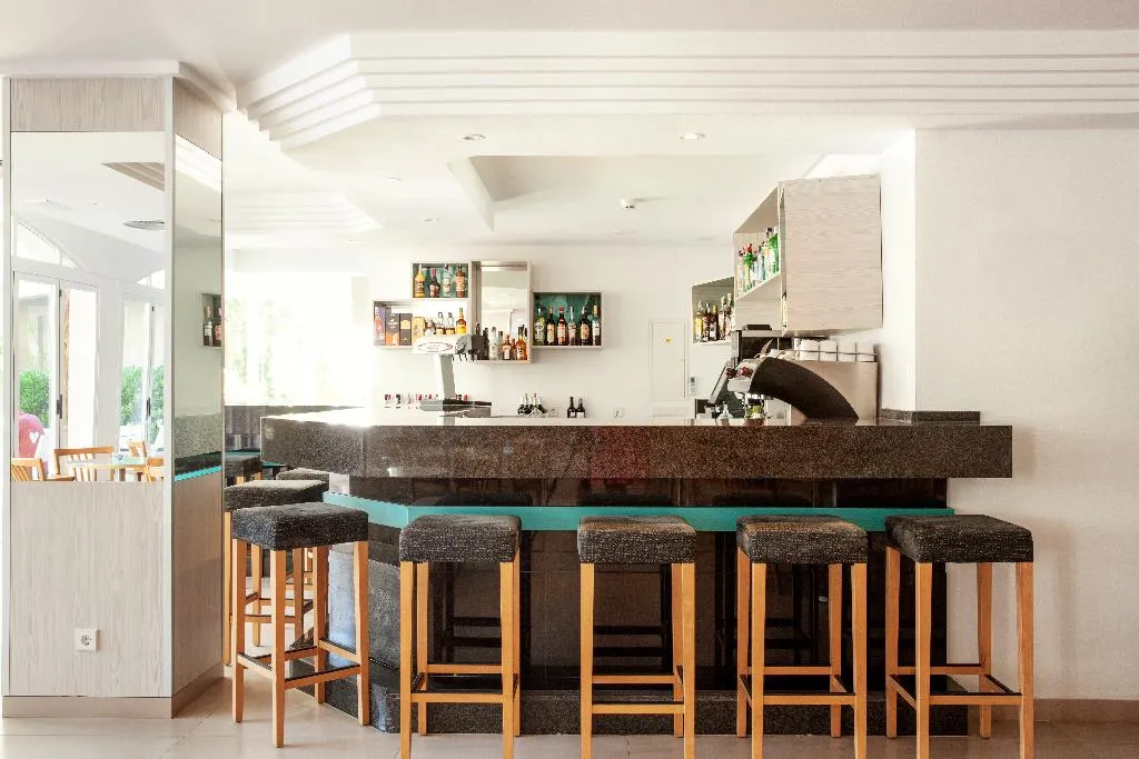 Bar, Diamant Hotel & Aparthotel, Majorca