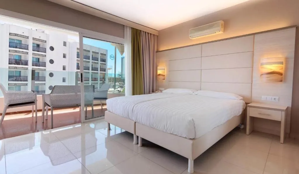 Double or Twin STANDARD Room, Bull Escorial & Spa, Gran Canaria