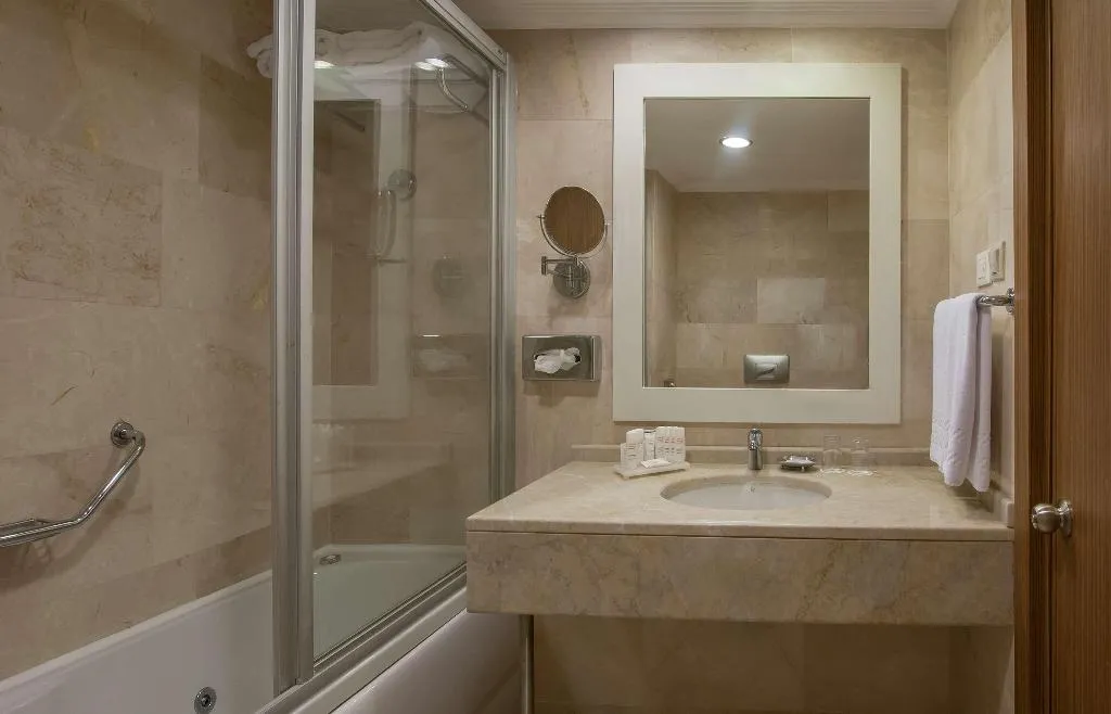 Room, Radisson Blu Resort & SPA Cesme, Izmir