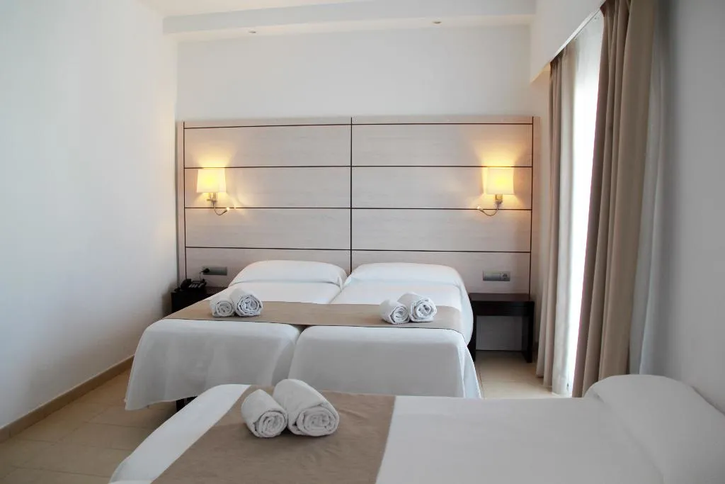 TRIPLE STANDARD Room, Hotel Puchet Ibiza, Ibiza