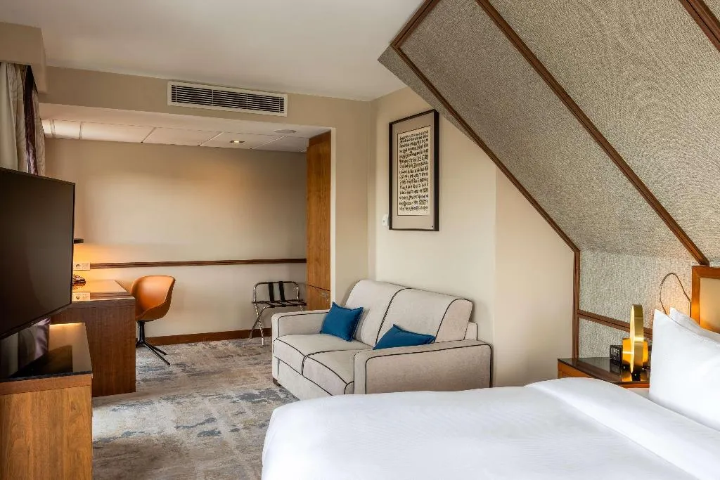 DOUBLE SUPERIOR Room, Hilton Gdansk, Gdansk
